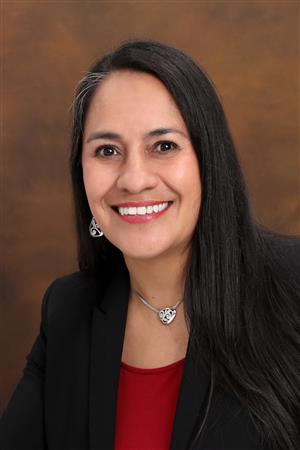 Mrs. Roxanne Ruiz 